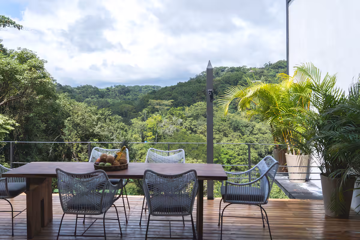 Jungle Villa 01 — 3-Bedroom Jungle View image 3