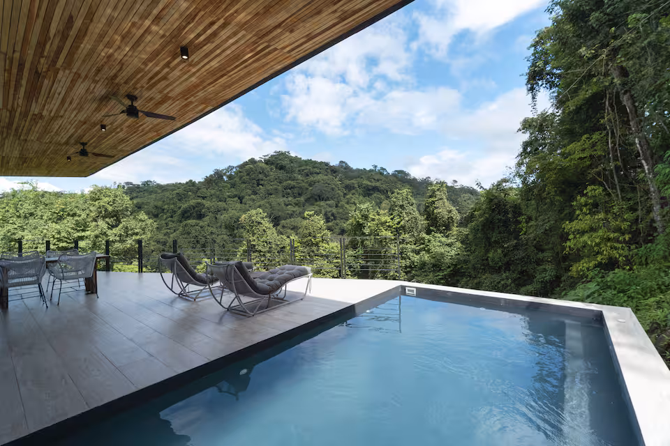 Jungle Villa 03 — 2-Bedroom Jungle View image 5