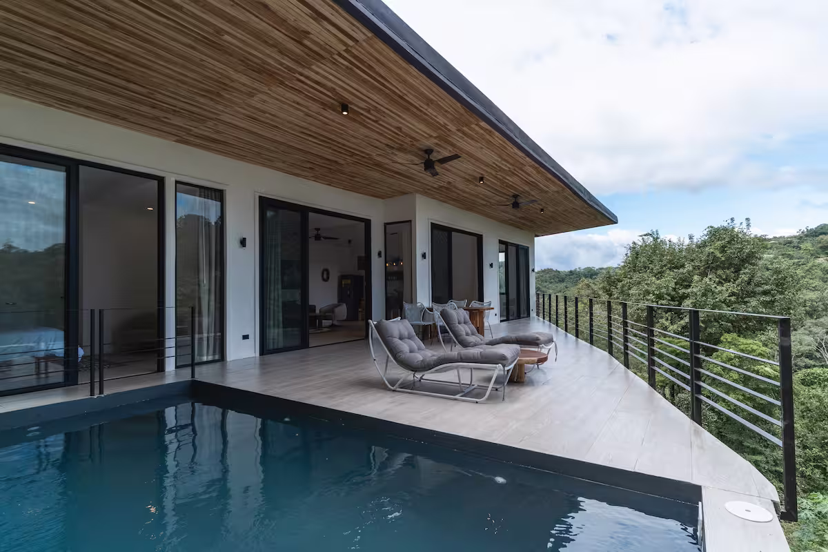 Jungle Villa 03 — 2-Bedroom Jungle View image 10