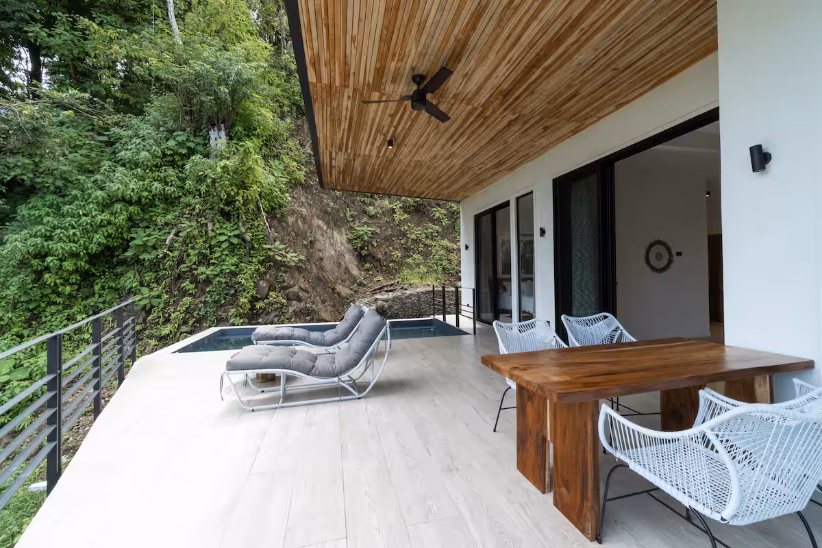 Jungle Villa 03 — 2-Bedroom Jungle View image 3